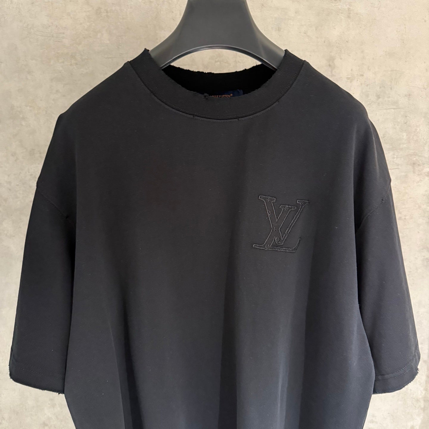 Playera Louis Vuitton Signature Negro