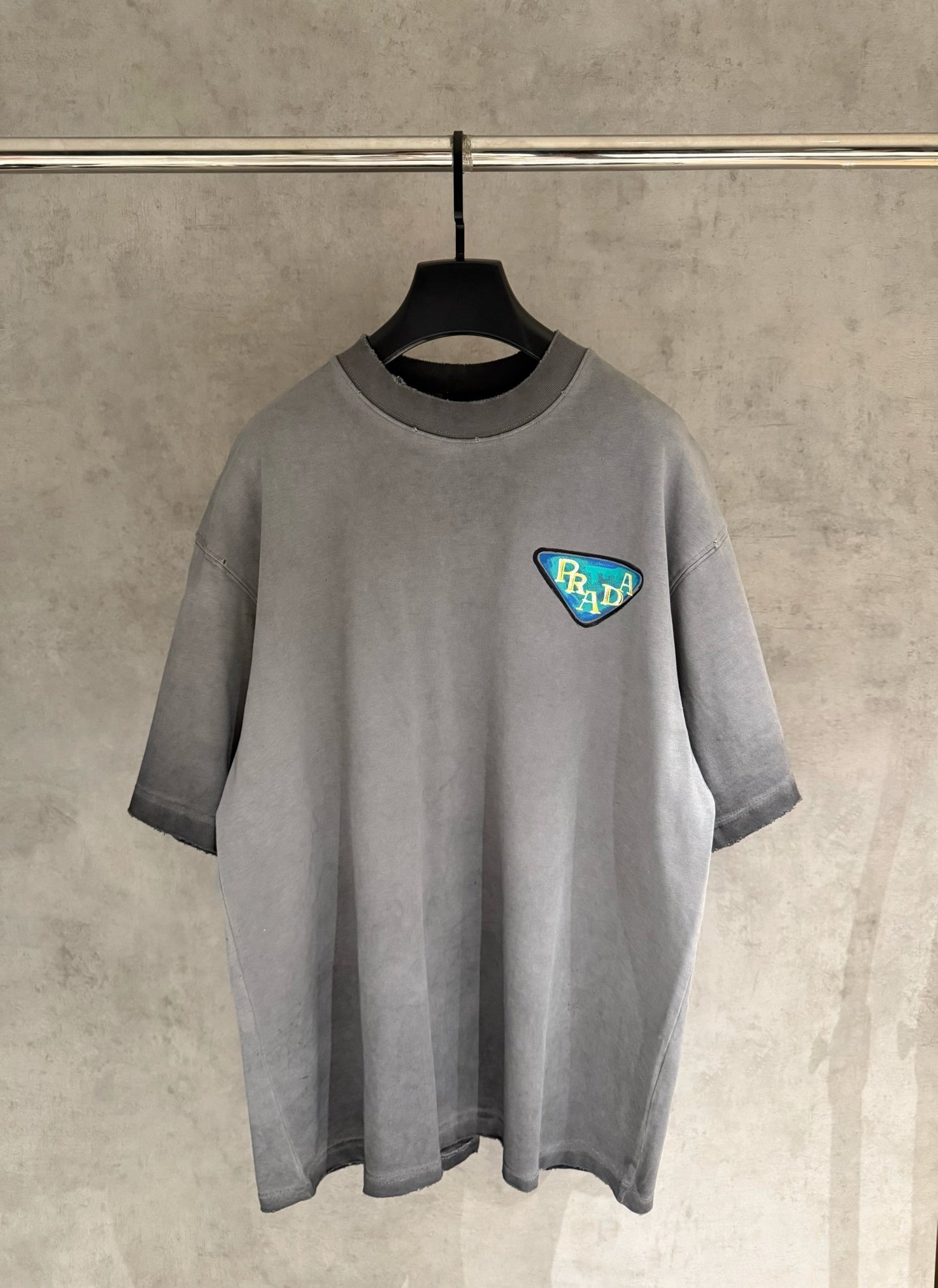 Playera Prada Triangle Patch