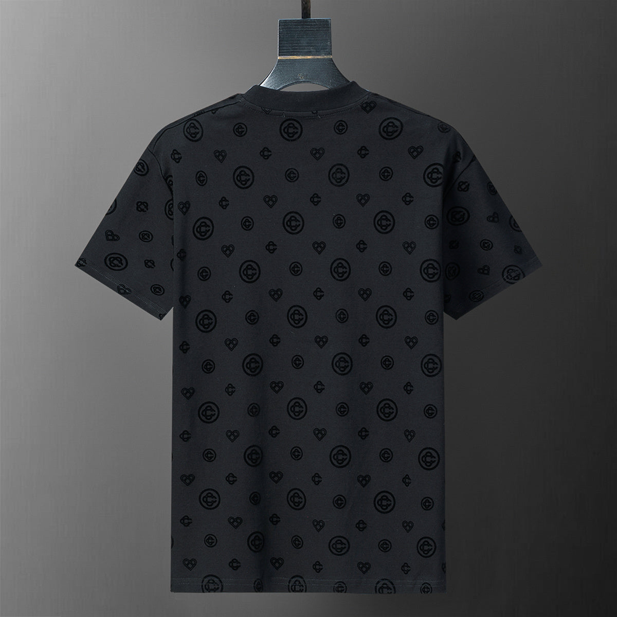 Playera Casablanca Monogram Heart Pattern Negro